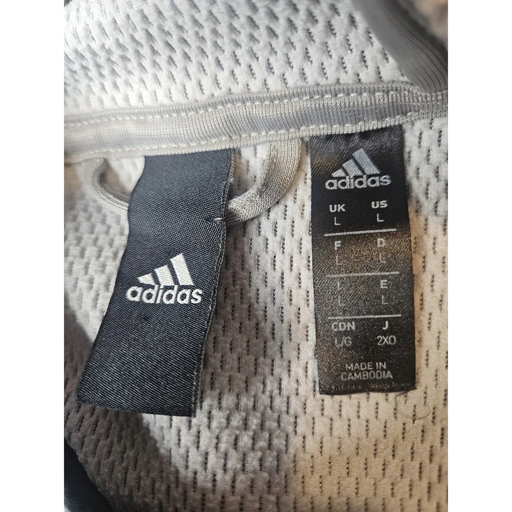 Adidas Mens Team Issue Badge Of Sport Hoodie Size Large Gray Athletic Cut